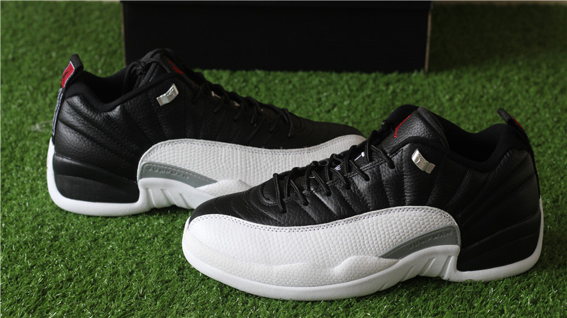 Air Jordan 12 Low Playoff